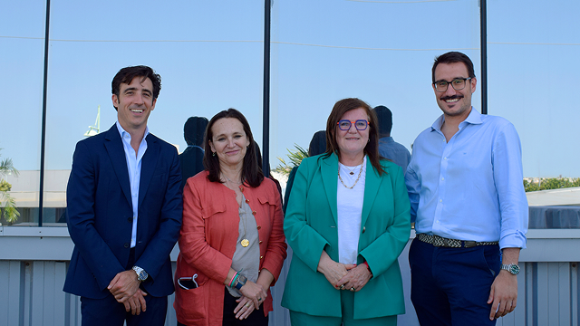photo-1-hero-bg-the-future-of-industrial-innovation-a-chronicle-of-teresa-riesgos-institutional-visit-to-appliedit